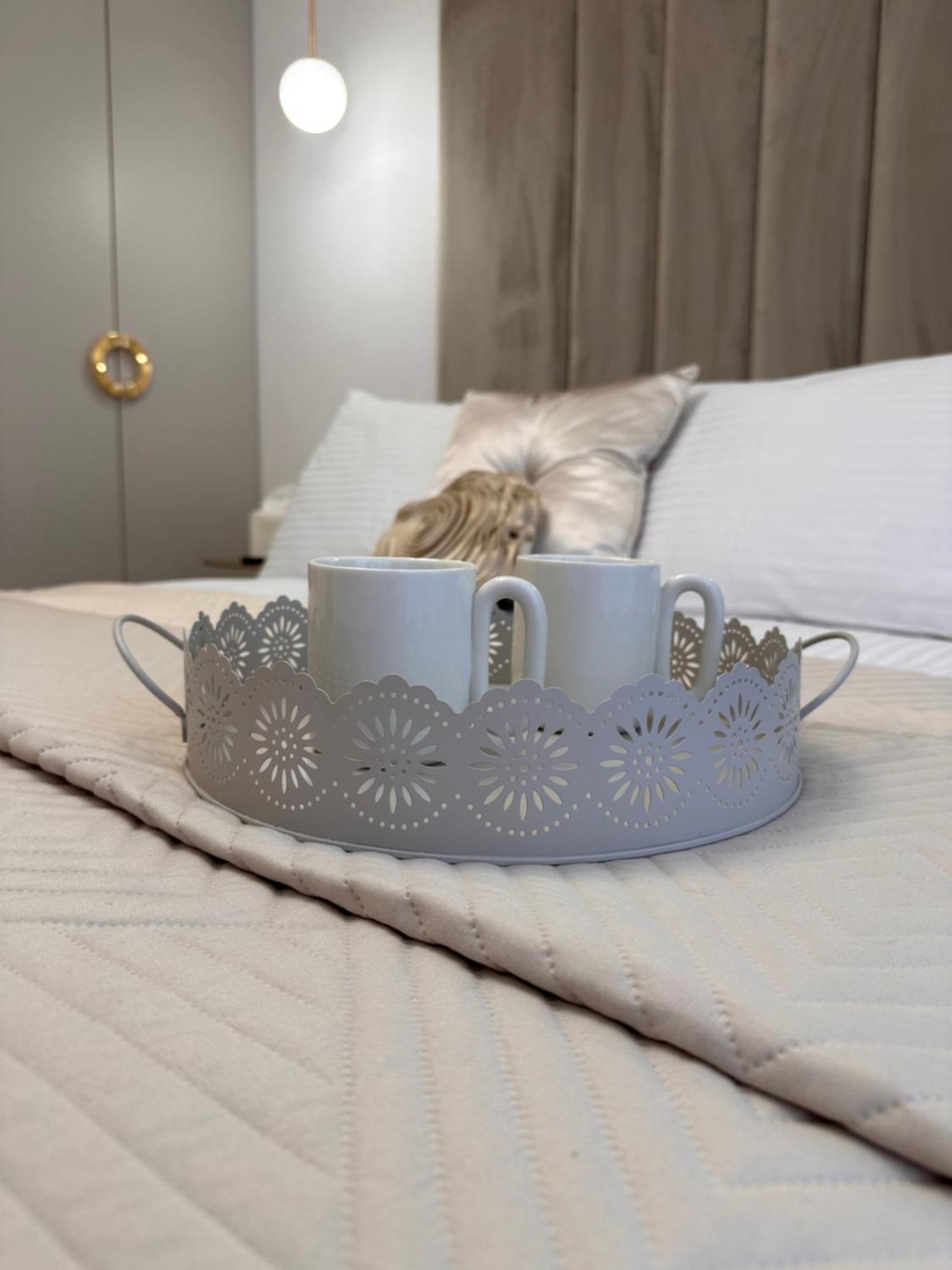 Taupe II Wyjatkowy Apartament W Centrum Lodzi エクステリア 写真