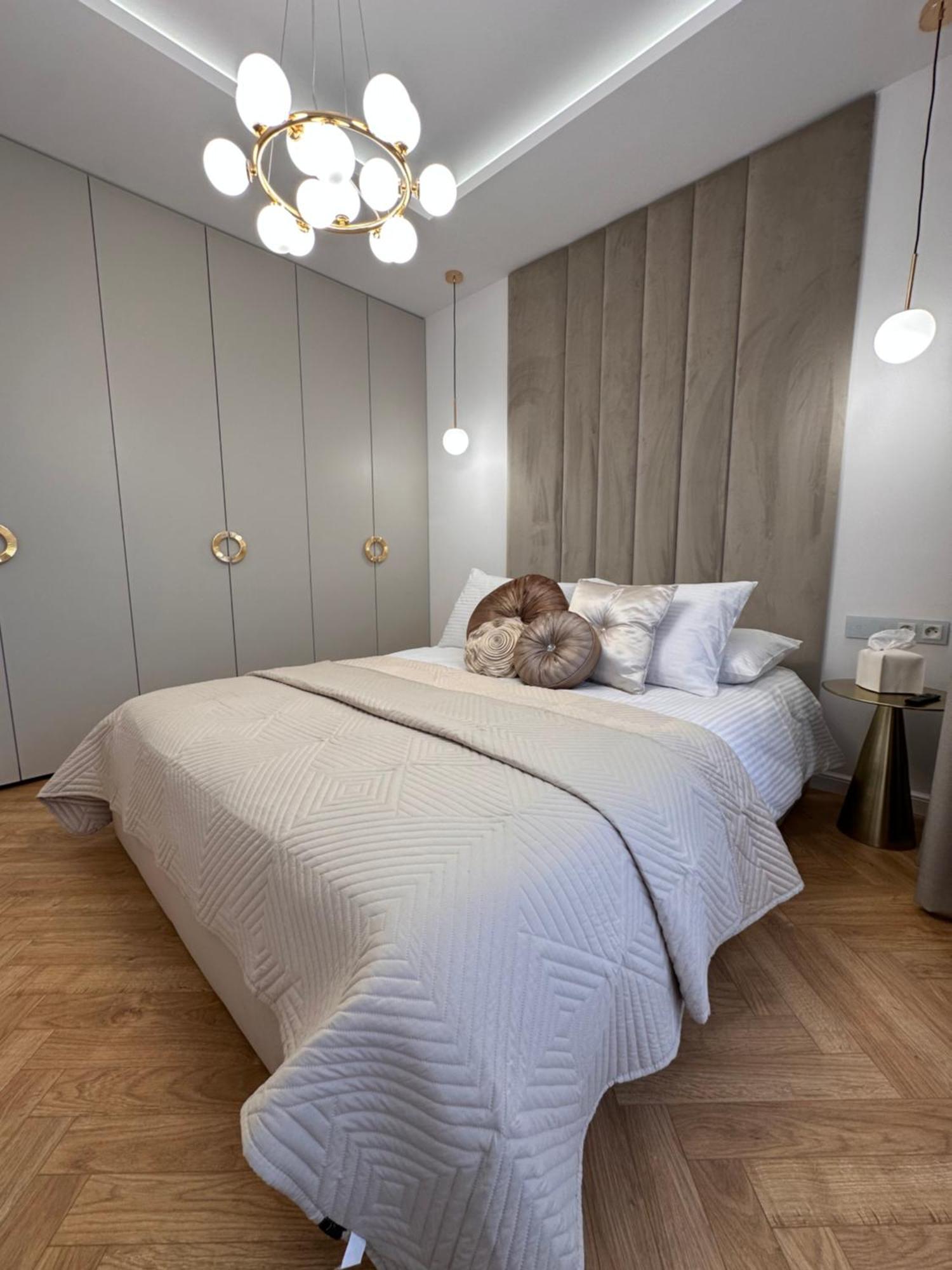 Taupe II Wyjatkowy Apartament W Centrum Lodzi エクステリア 写真